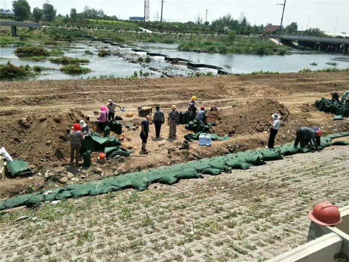 海淀河道治理修复生态袋