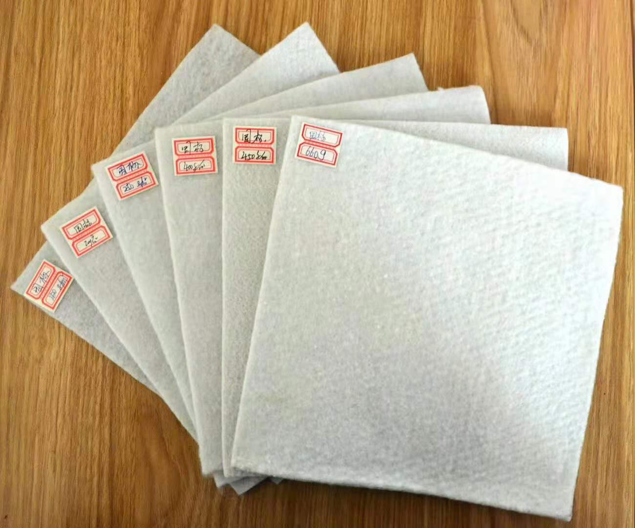 200克短丝土工布多少钱?